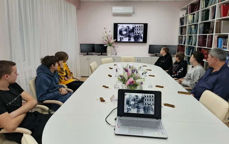 Урок мужества "Непокоренный Ленинград" Урок мужества "Непокоренный Ленинград"