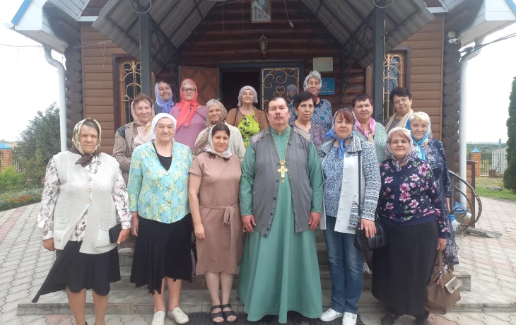ПАЛОМНИЧЕСКАЯ ПОЕЗДКА СОВЕТА ВЕТЕРАНОВ И ЧИТАТЕЛЕЙ МЕЖПОСЕЛЕНЧЕСКОЙ БИБЛИОТЕКИ МЕДВЕНСКОГО РАЙОНА ПАЛОМНИЧЕСКАЯ ПОЕЗДКА СОВЕТА ВЕТЕРАНОВ И ЧИТАТЕЛЕЙ МЕЖПОСЕЛЕНЧЕСКОЙ БИБЛИОТЕКИ МЕДВЕНСКОГО РАЙОНА